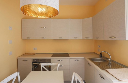 Salerno Apartment | Amami al Crescent in Salerno