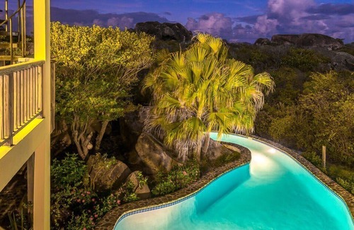 Little Trunk Bay Villa | Amani 2BR (4Pax) - Stunning Perfect Getaway