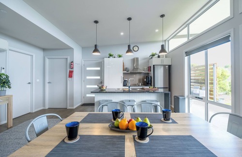 Coles Bay House | Amaroo 1