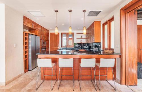Punta Cana Villa | Amazing 5br villa w pool at Green Village A