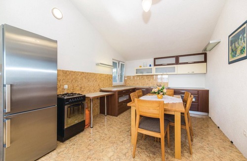 Rudine Apartment | Amazing apartment in Kastel Novi