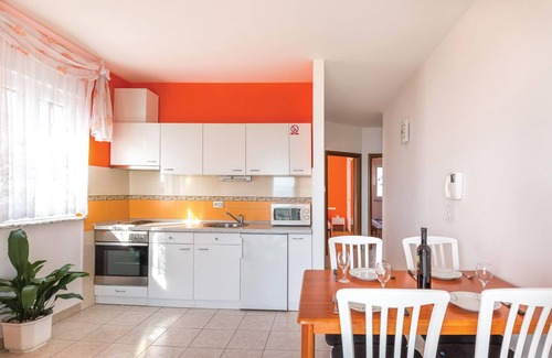 Zelenka Apartment | Amazing apartment in Makarska with WiFi