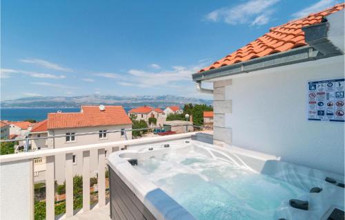 Supetar Apartment | Amazing Apartment In Supetar With Wifi