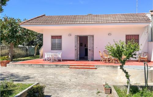 Torre Specchia Ruggeri House | Amazing Home In Torre Specchia Ruggeri