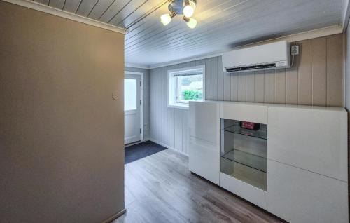 Bokn House | Amazing Home In Bokn With Wifi
