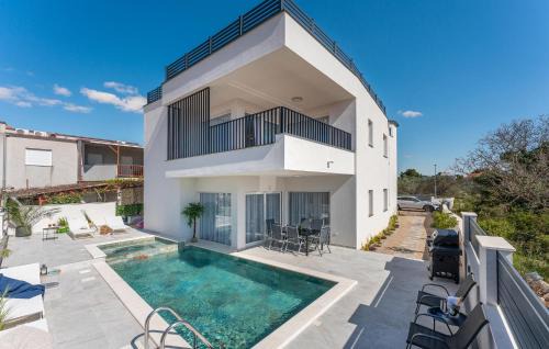 Drage House | Amazing Home In Drage