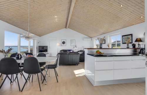 Bøjden House | Amazing home in Faaborg with WiFi