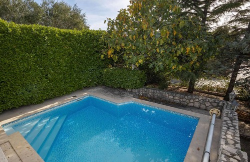 Krk House | Amazing Home in Krk With Wifi, Private Swimming Pool and Heated Swimming Pool