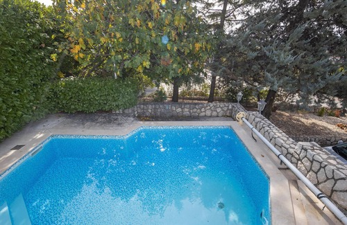 Krk House | Amazing Home in Krk With Wifi, Private Swimming Pool and Heated Swimming Pool