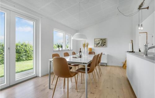 Saksild Strand House | Amazing Home In Odder With Kitchen