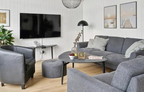 Kramnitse House | Amazing Home In Rødby With Wifi