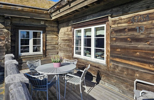 Sjusjoen House | Amazing home in Sjusjøen with sauna