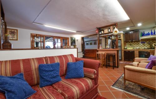 Trecastagni House | Amazing Home In Trecastagni With Sauna