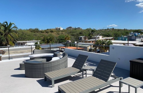 El Combate House | Amazing Oceanfront Villa in Combate Beach