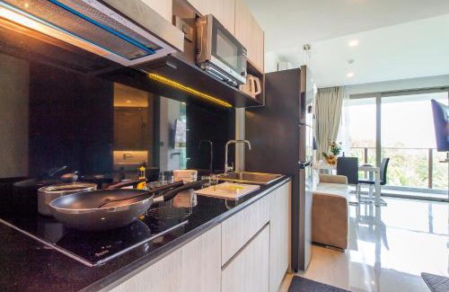 Kamala Apartment | Amazing Seaview 1BR Codo @ Kamala Becach