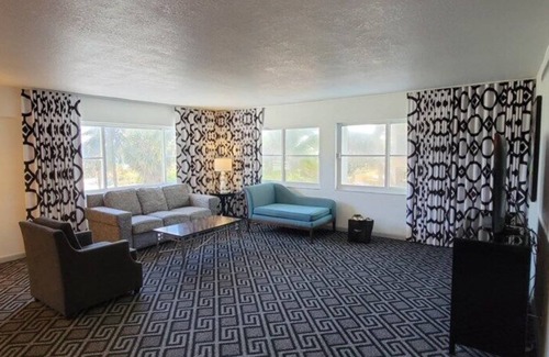 Surfside Condo | Amazing Solara Surfside, 2 Bedroom Oceanfront Resort
