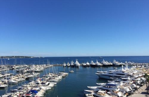 Golfe Juan Apartment | Amazing View Port Golfe-Juan and Garage