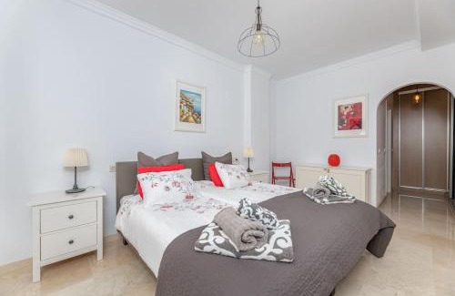 Ojen Apartment | Amazing views and pool at Mairena Forest RDR362