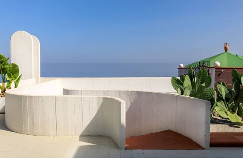 Carini Villa | Amazing villa with a big pool and hydromassage corner / View on the coast / Surrounded by Mediterran