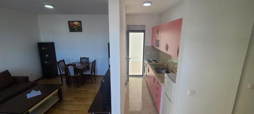 Ulcinj Apartment | Ambassador & Ambassador Lux Apartments