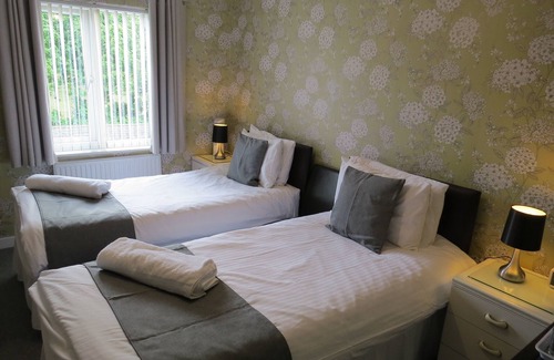 Paignton House | Ambassador Guest House