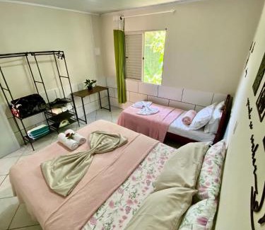 Vila Nova House | Ambiente ideal para famílias, casa conjulgada com Wi-Fi rápido, cozinha exclusiva e equipada, varanda com churrasqueira - A apenas 1 km da praia e 5 km da charmosa Praia da Vila