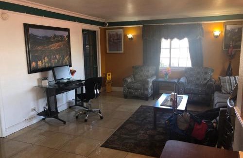 Dupont Hotel | Americas Best Value Inn Denver