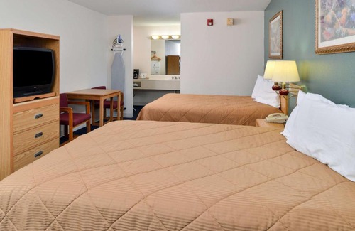 Kinder Hotel | Americas Best Value Inn Kinder