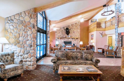 Belle Fourche Hotel | AmericInn by Wyndham Belle Fourche
