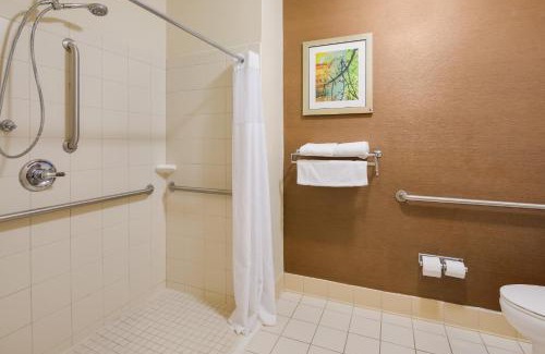 Minot Hotel | AmericInn by Wyndham Minot