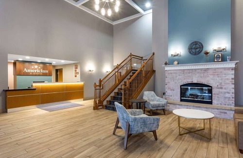 Fulton Hotel | AmericInn by Wyndham Fulton Clinton