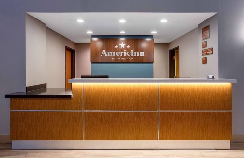 Fulton Hotel | AmericInn by Wyndham Fulton Clinton
