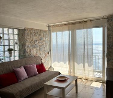 East Mani House | Amerini's Stone Guesthouse