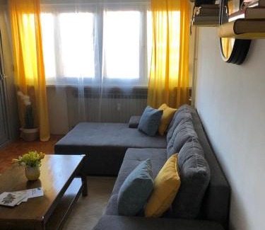 Velika Gorica Apartment | Ami-go/Blizu zračne luke Zagreb