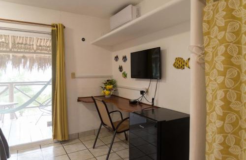 Bacalar House | Amigos Hotelito