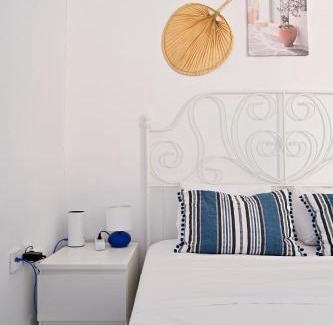Ano Fanarion Apartment | AMMOR Beach houses, Nisida