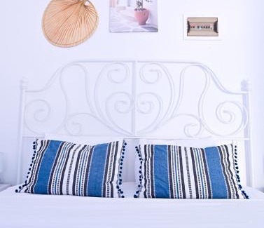 Ano Fanarion Apartment | AMMOR Beach houses, Nisida