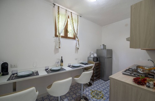 Liparlati Ski Chalet | AMORE RENTALS - Barbera House A with Sea View and Air Conditioning