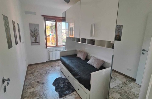 Zona XXXI Mezzocammino Apartment | Ample accommodation between Rome, Ciampino and Fiumicino airports, Palatorrino, Ostia