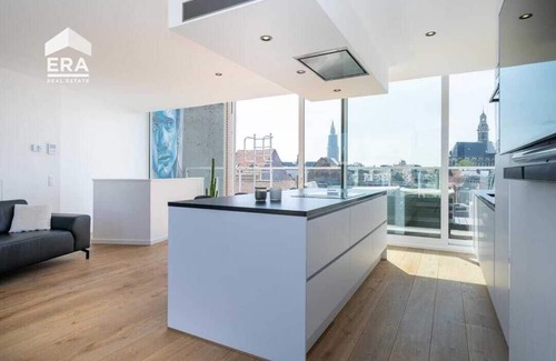 Schipperskwartier Apartment | Ample duplex apartment in Antwerp's Core