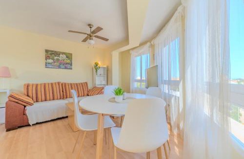 Venecia Apartment | Amplio piso de 100m2 con 3 hab, wifi rápido, AC