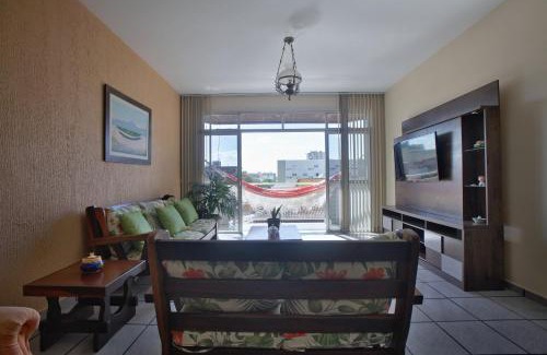 Vila Nova Apartment | Amplo Apartamento com Suítes e Ar Refrigerado a 400 metros da Praia do Forte