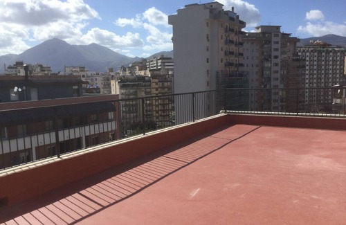 Palermo Apartment | An attic in a strategic position!