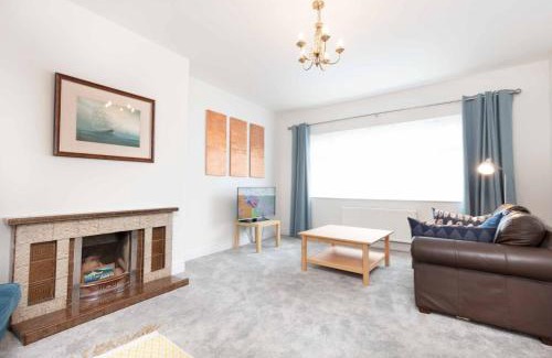 Dingle House | An Searrach Dingle by Trident Holiday Homes