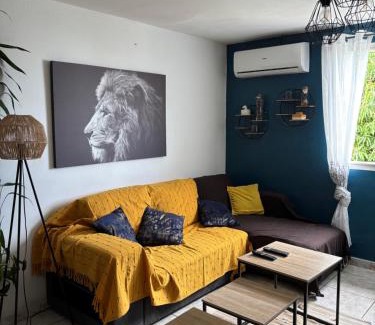 Petite-ÃŽle Apartment | Anaïs 2