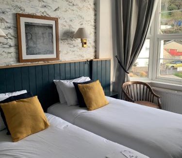 Beer Hotel | Anchor Inn by Greene King Inns