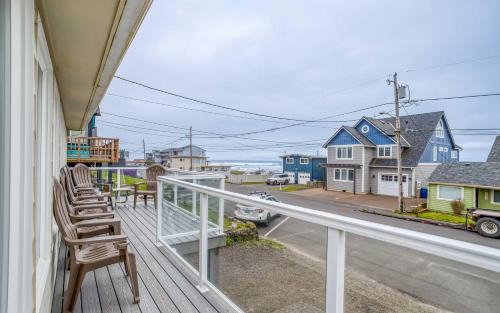 Nelscott House | Anchor View