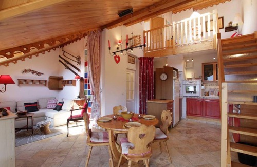 La Salle-les-Alpes Apartment | Ancienne Ferme de Village