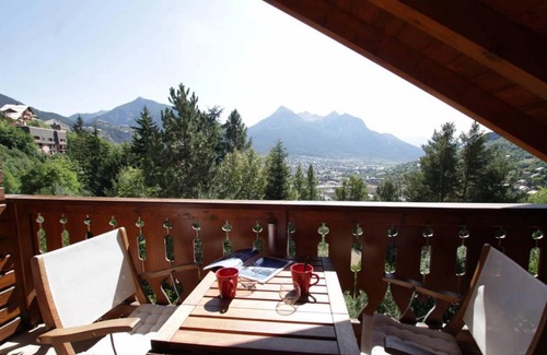 La Salle-les-Alpes Apartment | Ancienne Ferme de Village