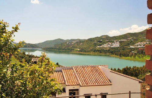 Vinuela Cottage | Andalusian Family Getaway